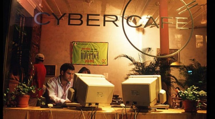 Check Out How People Used to Check Their E-Mail!