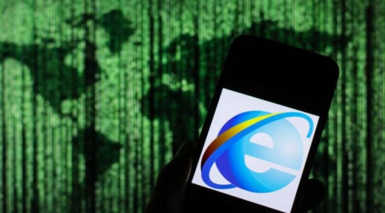 Microsoft Retires Internet Explorer!