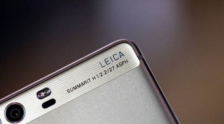 Sharp And Leica Sign a Contract!