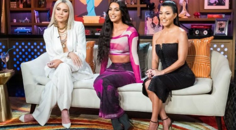 Source Spoke About How The Kardashian Sisters Treat Their Nannies