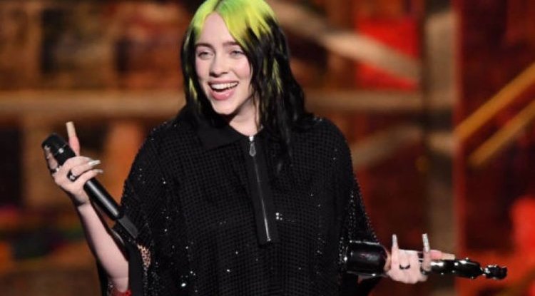 SINGER SOLD OUT 53 CONCERTS IN 24 HOURS!