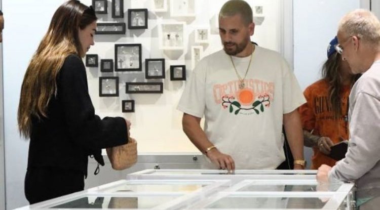 Scott Disick Bought Amelia $ 57,000 Birthday Present!