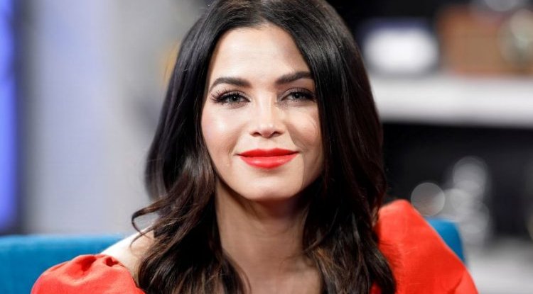 Jenna Dewan publishes nude photo to encourage "self love"!