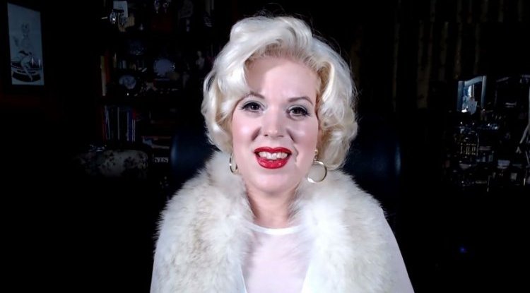 Confession of a financial dominatrix who has her 'slaves' - 'They want to dedicate their lives to serving me'