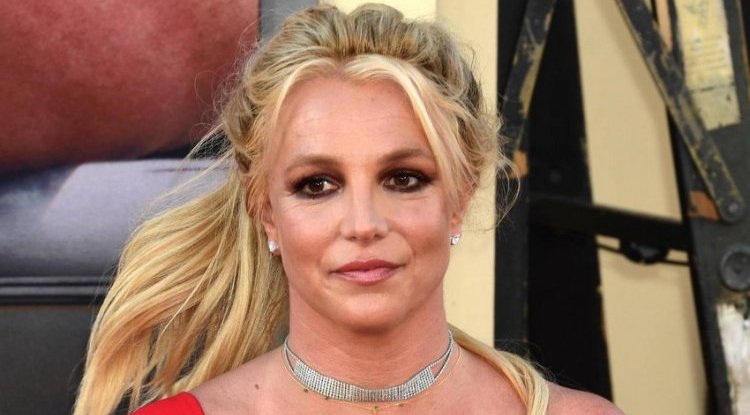A big shift in the trial: Britney can choose her own lawyer