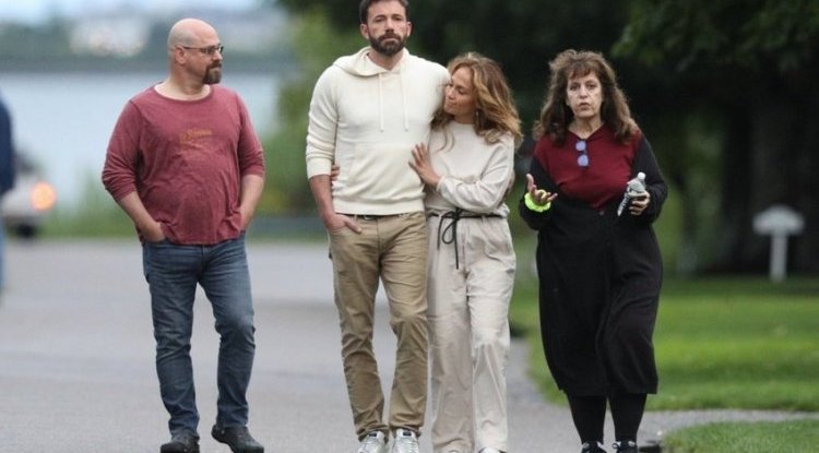 After two months of speculation, they are now 'officially exposed': A friend publishes intimate photos of J-Lo and Ben Affleck