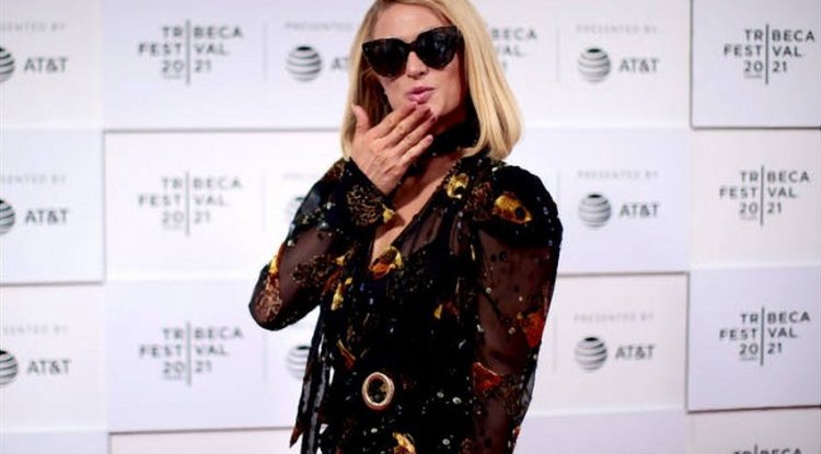 Rumors say that Paris Hilton is pregnant!