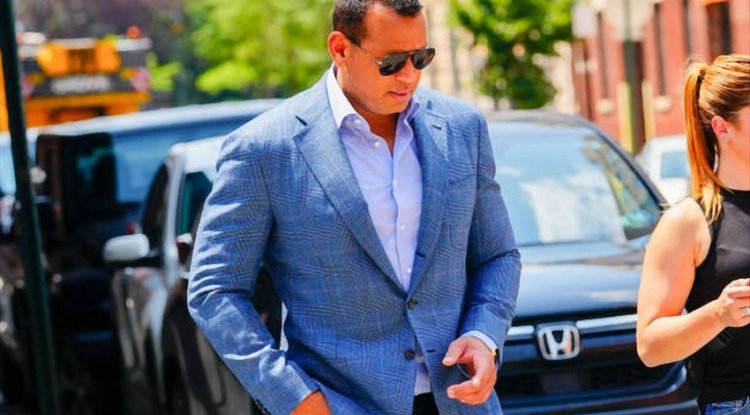 After breaking up with JLO, he lives life to the fullest: Alex made an unforgettable party for his 46th birthday