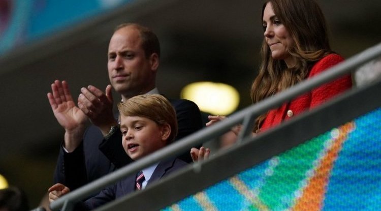 Kate Middleton and Prince William are worried about the future of their children, especially the eldest George