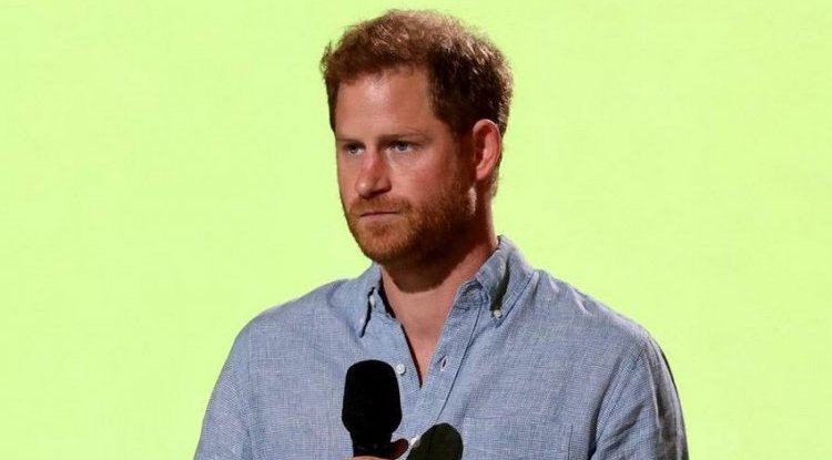 PRINCE HARRY IN TROUBLE AGAIN: Citizens banded together against him
