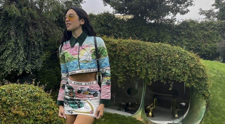 Dua Lipa found divine accommodation on vacation in Mexico