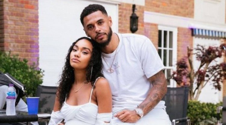 Pregnant  Leigh-Anne Pinnock posted a photo of herself posing completely naked: 'You look like a real Goddess'
