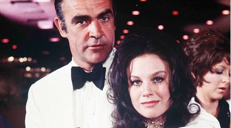 Horrible fate of the former Bond girl: Lana Wood lives as a homeless person and her sister was tragically killed