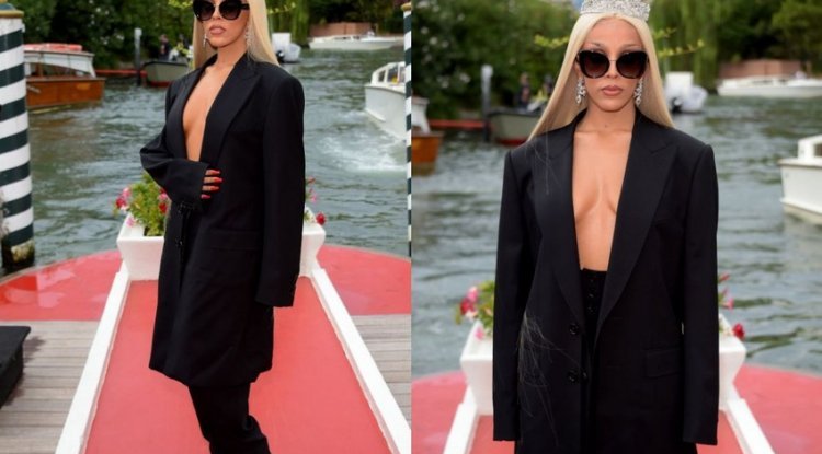 Doja Cat had a daring look during the Dolce &amp; Gabbana fashion show, but she proudly paraded with a tiara on her head
