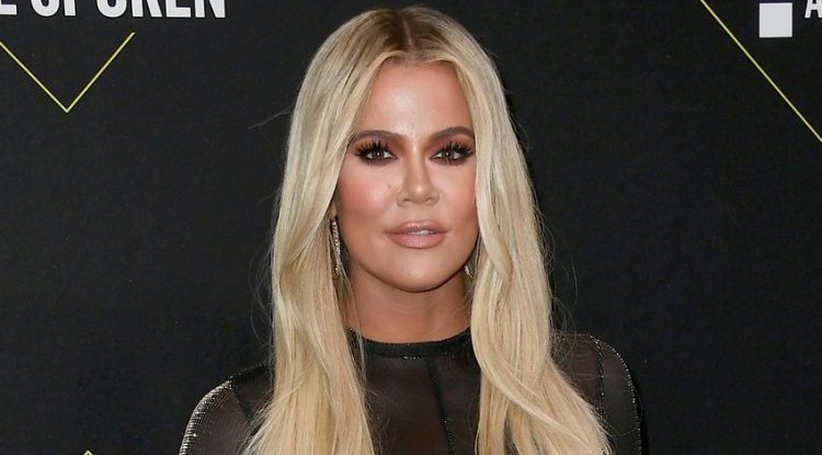 THE BLACK SHEEP OF THE KARDASHIAN CLAN / The Met Gala is every woman's dream, but for Khloe these legendary stairs are forbidden: 'Anna Vintour has put her on the black list'