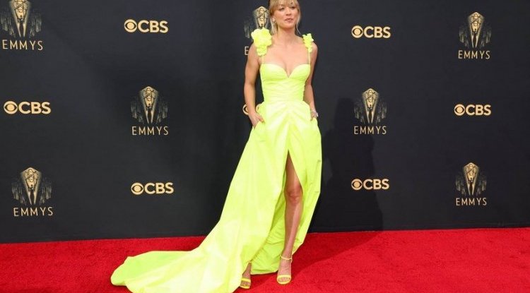 ENCHANTING APPEARANCE AFTER A SUDDEN DIVORCE: Kaley Cuoco has millions and fame, but she is struggling with MEN