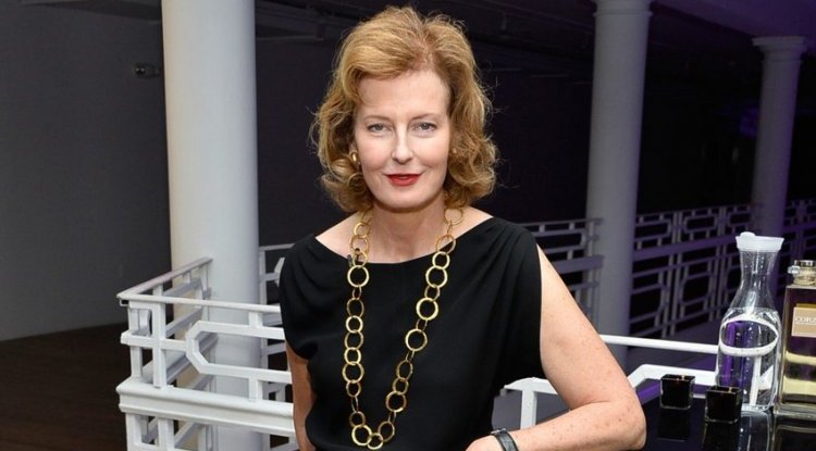 At the age of 64, Julia Peyton-Jones  became a mother for the first time, so she found herself the target of vicious criticism, and now she has talked about her decision