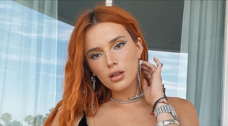 Bella Thorne posted a photo of herself completely naked!