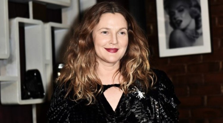 Drew Barrymore's imitation of an orgasm scene from an iconic movie surprised everyone!