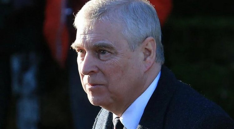 All for Elizabeth's favorite son: the royal family spends millions of pounds to defend Prince Andrew who was accused of rape
