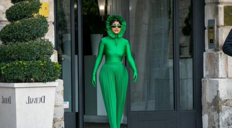 Cardi B's green outfit in Paris sparks memes on Twitter: 'She's giving Kermit the frog'