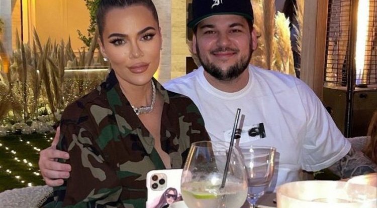 "Looking healthier": Rob Kardashian's been hiding for a long time but he returned in a great shape