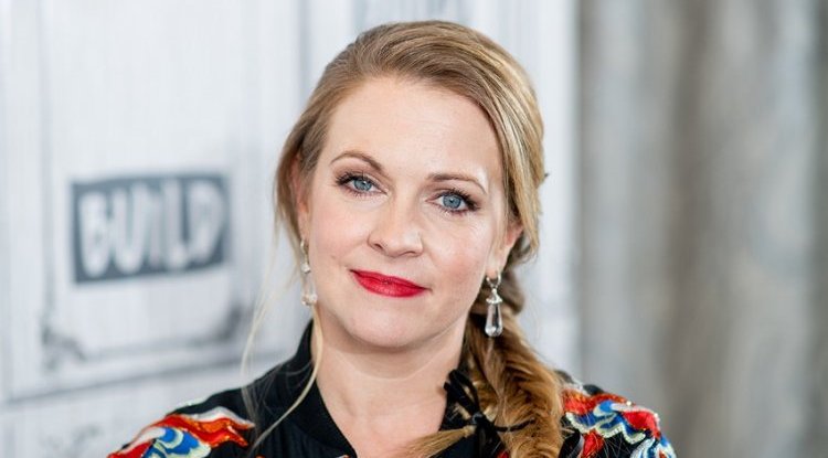 It’s been 25 years since she embodied the witch that marked the growing up of many, and here’s what Melissa Joan Hart looks like today!