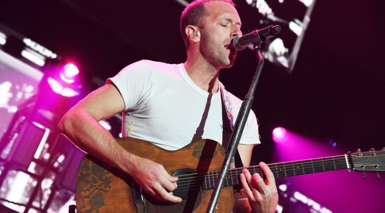 Coldplay will power the equipment on tour by the audience dancing