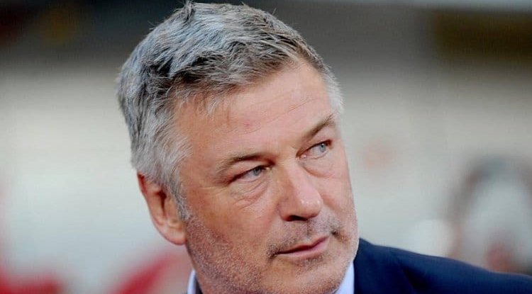 Alec Baldwin: 'There should be one police officer on the set of every movie that uses weapons'