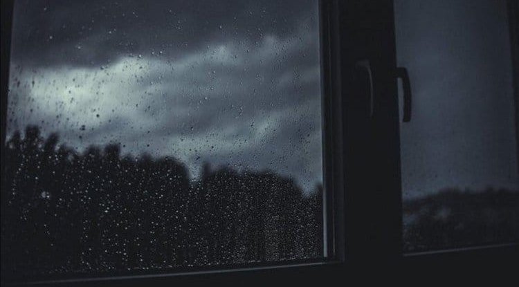 WHY DO WE SLEEP SO MUCH WHEN IT RAINS? It all has to do with one, but very important, hormone!
