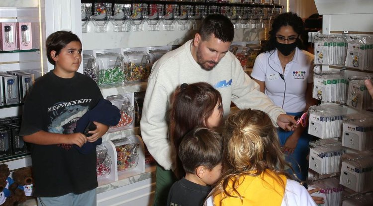 Looks like Kourtney's son has put on a little weight