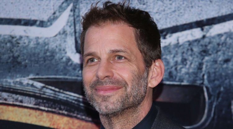 Fans think Zack Snyder is making a new movie