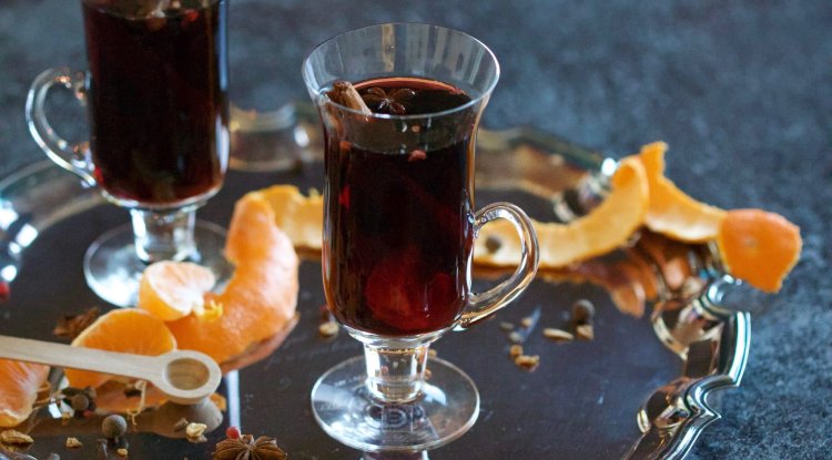 Mulled wine by Jamie Oliver