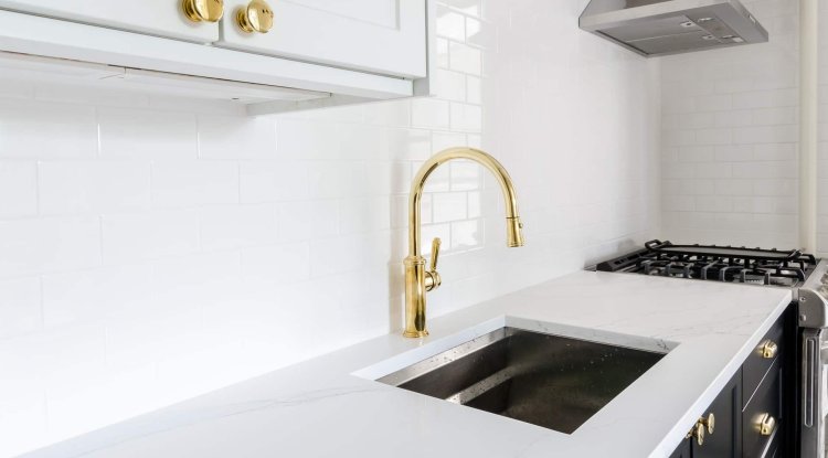 Natural products for shiny and clean sink!
