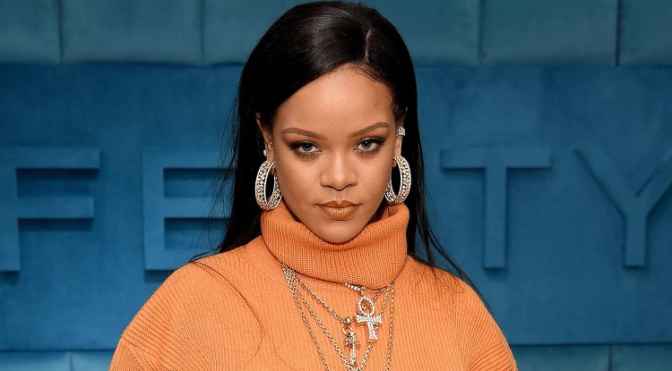 Rihanna went a step further!