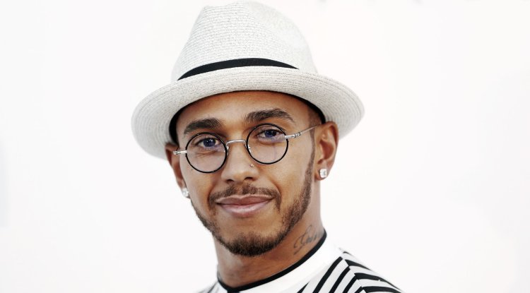 Lewis Hamilton is now officially "sir"