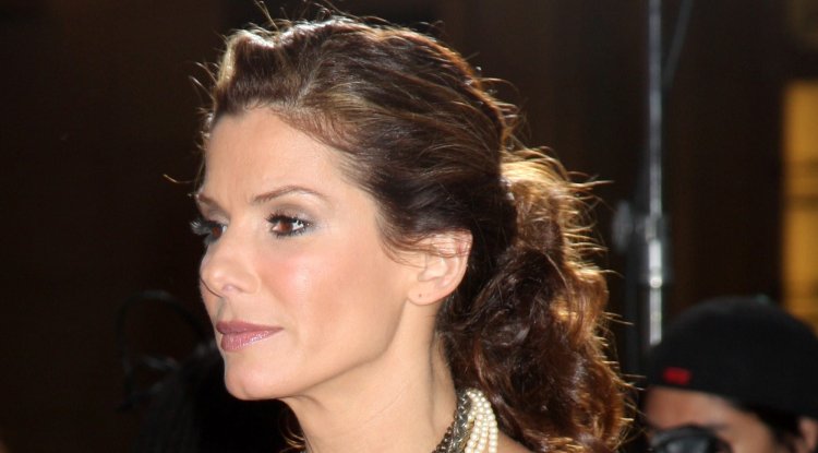Sandra Bullock on dealing with alopecia