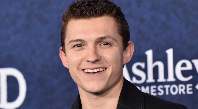 Tom Holland liked an indecent post!