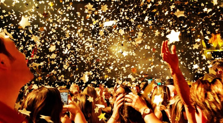 How the world evokes happiness in the new year