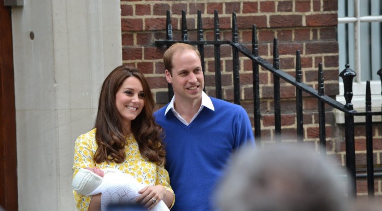 William cheated on Kate while she was pregnant?