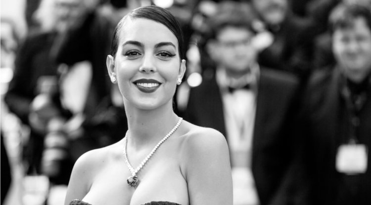 Georgina on her new show and new niece!