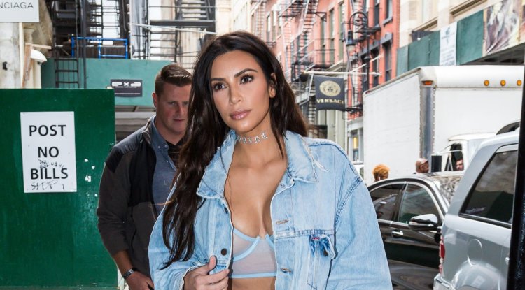 Kim Kardashian stopped following Miley Cyrus