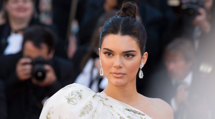 Reactions to Kendall's dress don't stop