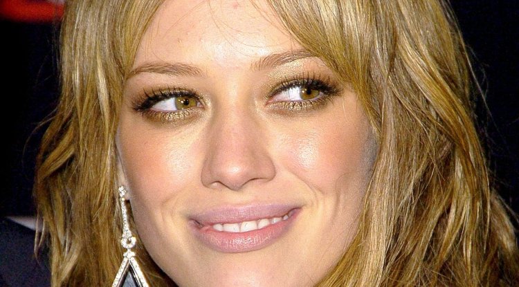 No Escape! How To Torture Hilary Duff?