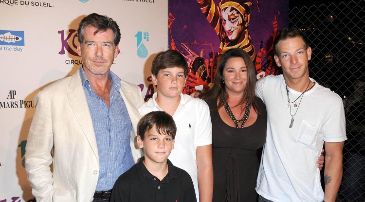 Pierce Brosnan and Keely Shaye's marital idyll!