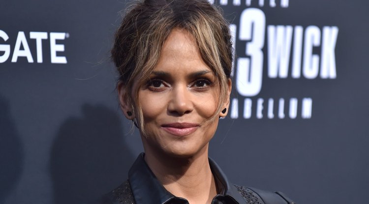 Halle Berry did it once again: Perfect styling for women in their 50s