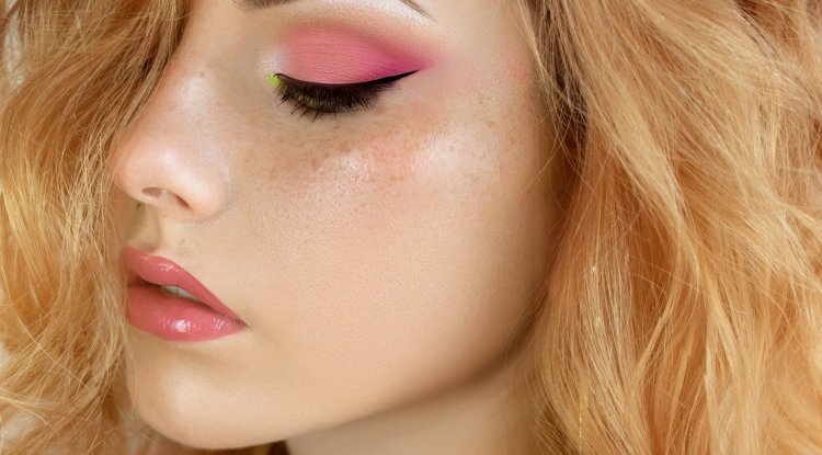 How To Rejuvenate A Face With Makeup?