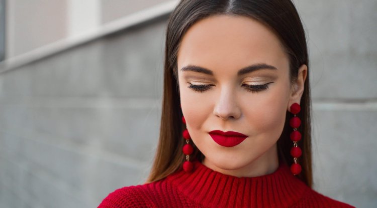 Apply Eyeliner According To The Eye Shape