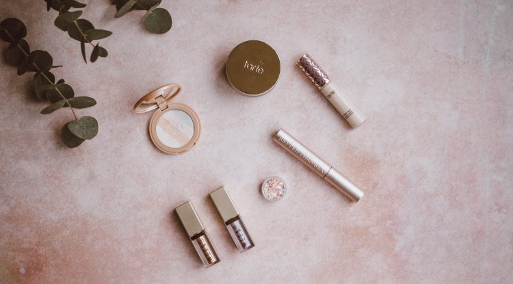 How To Achieve Shiny Skin With Makeup?