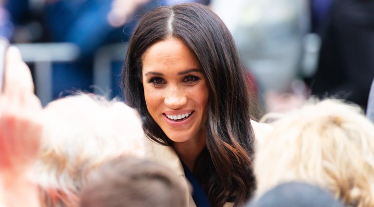 Meghan Markle's dress is "Dress of the Year"